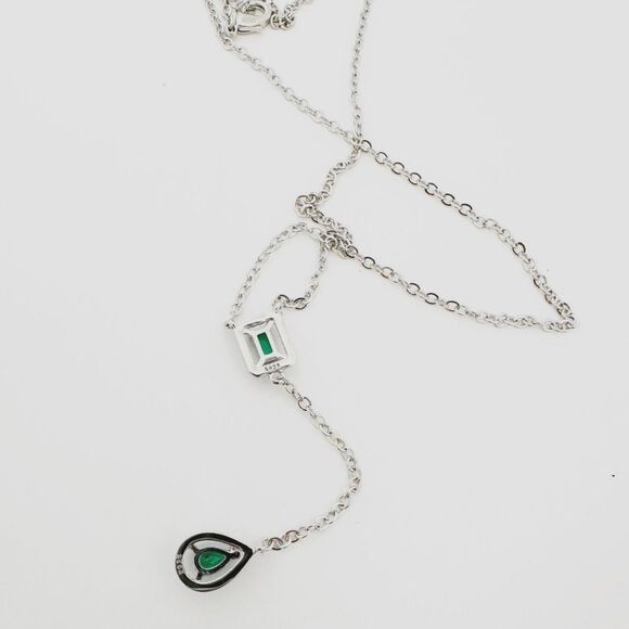 Faux Emerald Pearl and Princess Cut Rhinestone Lariat Necklace - Picture 3 of 6